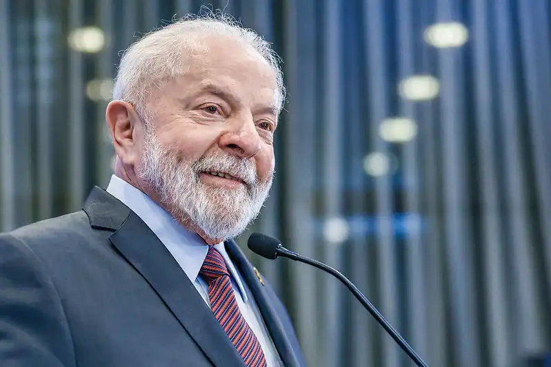 Lula defende cortar impostos só da ‘carne que o povo consome’; fiscalização seria impossível, diz Fazenda