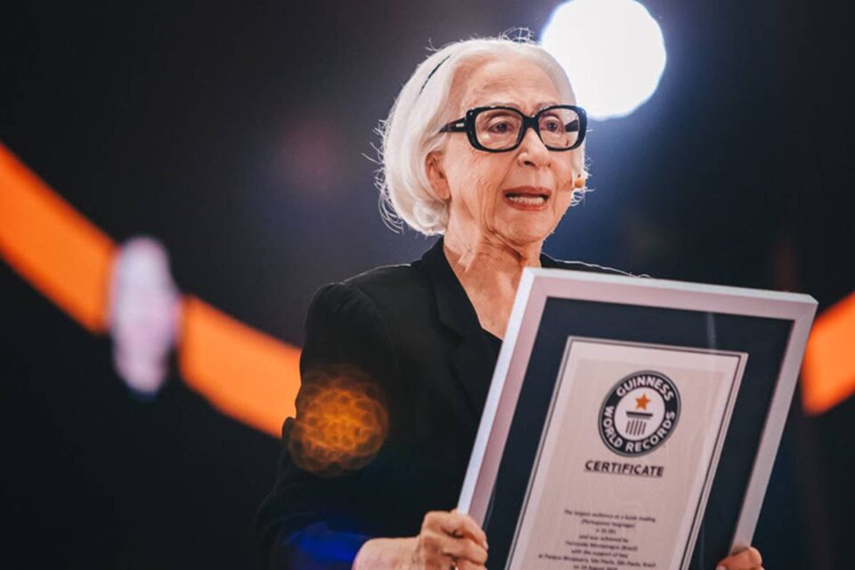 Fernanda Montenegro entra para o Guinness Book, o Livro dos Recordes; veja