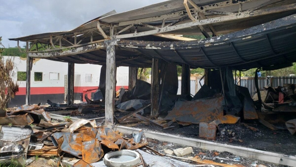 Justiça absolve réus por incêndio no Ninho do Urubu, do Flamengo; dez jovens morreram