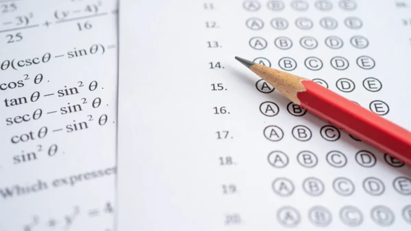 Prefeitura de Catalão abre inscrições de concurso nesta quinta (15); salário de até R$ 22 mil