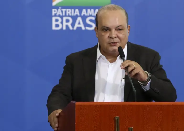 CLDF arquiva pedido de impeachment contra Ibaneis Rocha